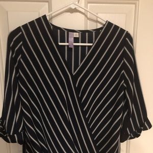 Francesca’s Alya stripped blouse size XS